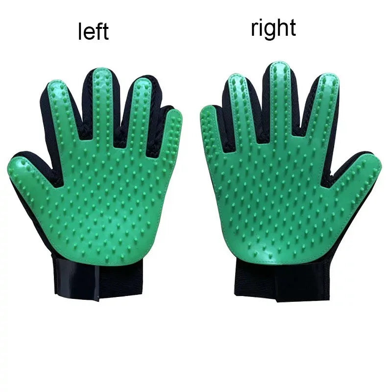 PawSweep - Silicone Pet Glove Brush